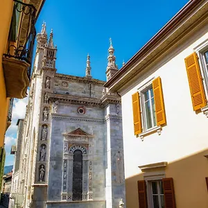 Centro Storico , Como Italy